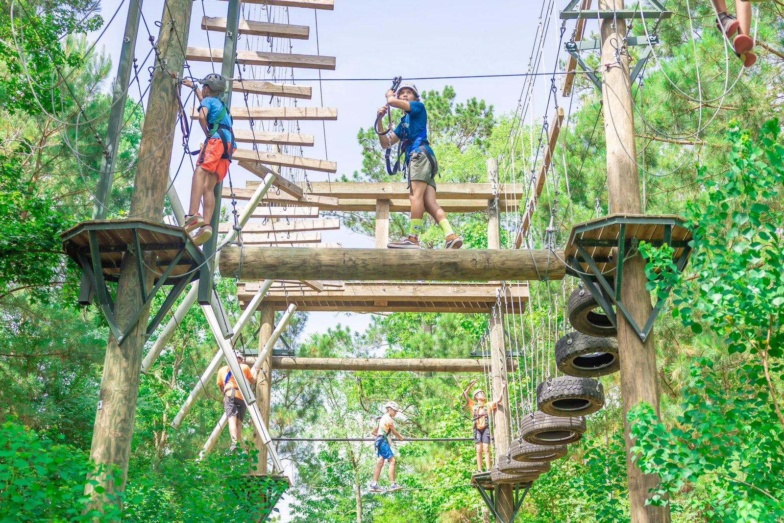 06-14-22-LV-W3- Zach Green_-14